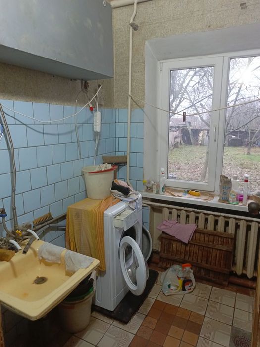 Продаётся дом с.Лозоватка .Центр