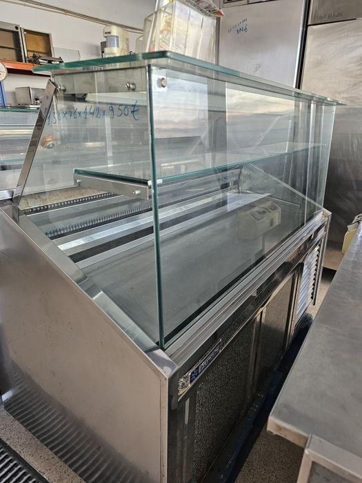 Vitrine refrigerada