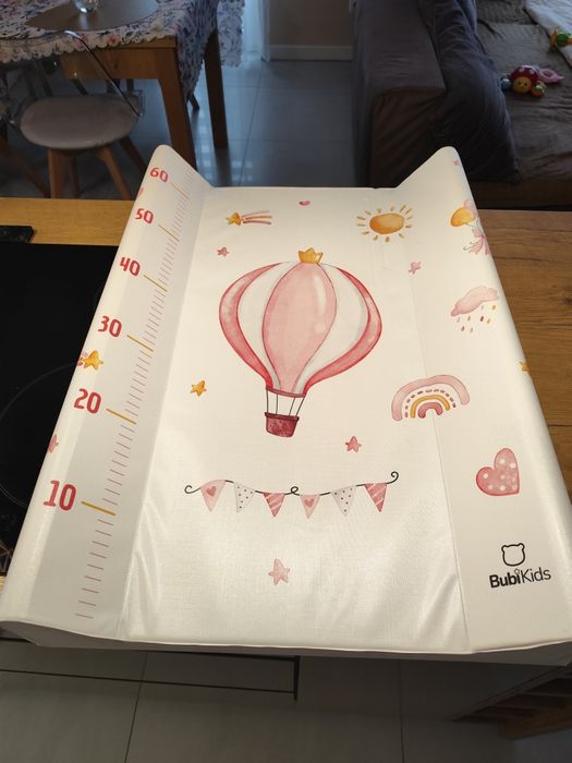 Przewijak dziecięcy.