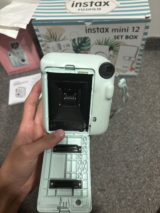 Instax 12 mini !