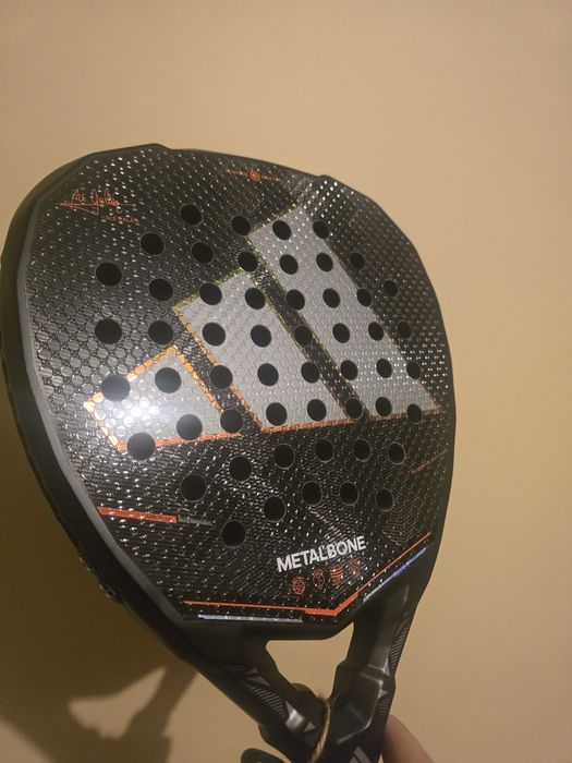 Raquete de padel adidas metalbone 2026