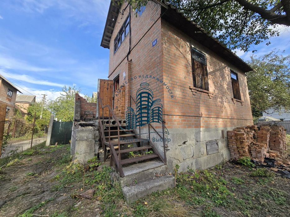 Продаж капітальної дачи на Вороніна!
