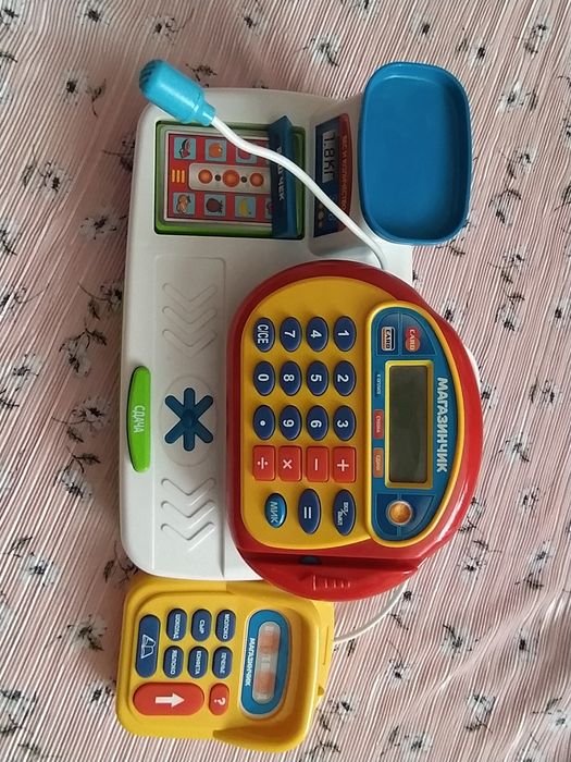 Касовий апарат для гри в магазин