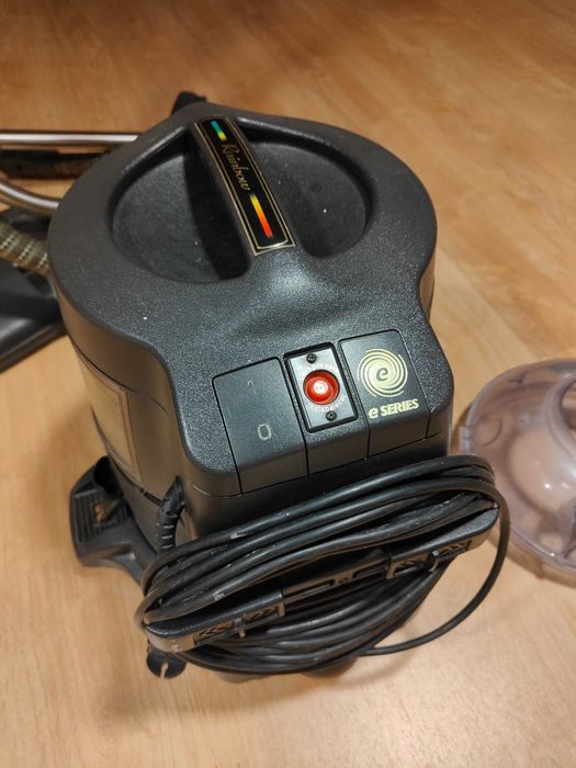 Aspirador Rainbow e-Series com Acessórios – Excelente Estado