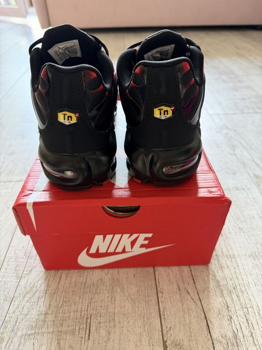 Nike Air Max plus.
