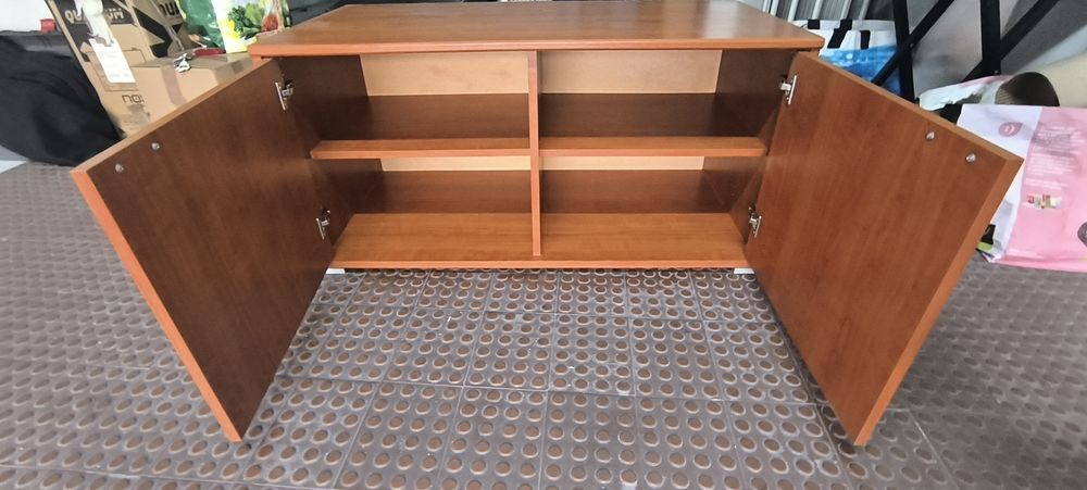 Móvel/ mesa de apoio