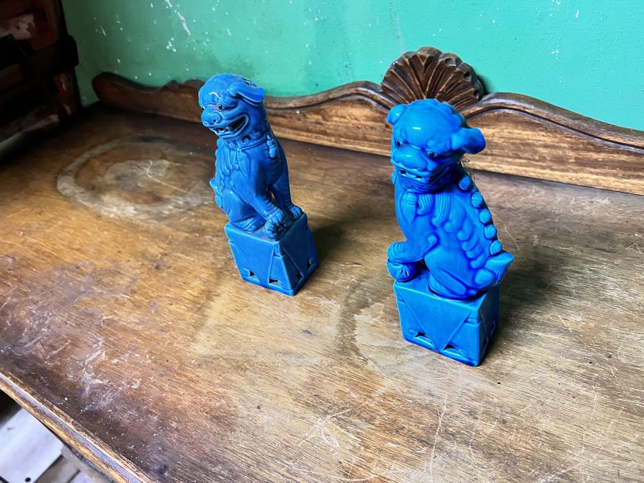 Cães de Foo em porcelana