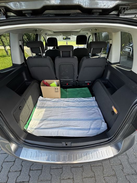 VW Touran cross