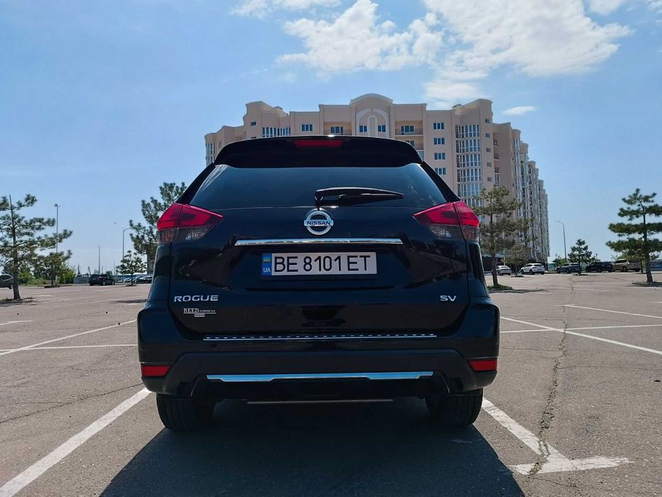 Nissan ROGUE 2017 року
