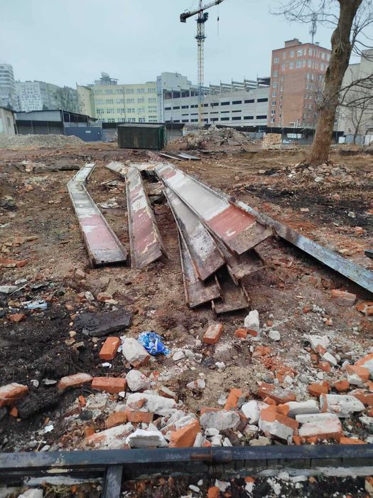 Продаються ферми металеві  15,7м та 12,4м (40 та 50 двотавр)