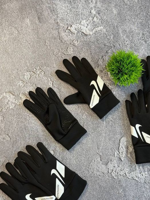 Перчатки Nike Hyperwarm | Новые | Повседневные | Все размеры