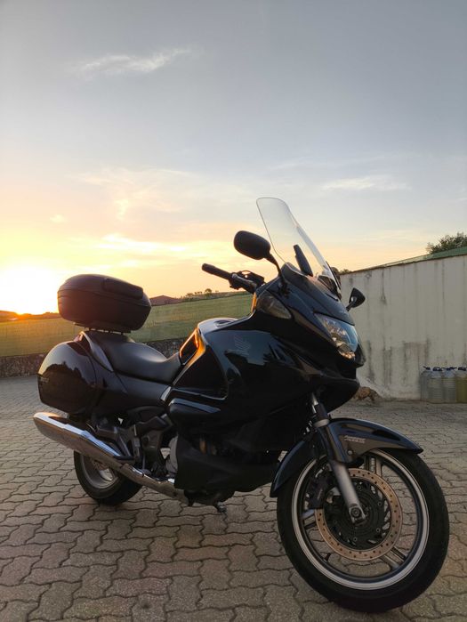 Honda Deauville NT700