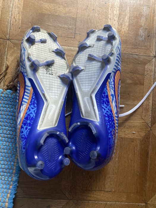 Chuteira air zoom 2022