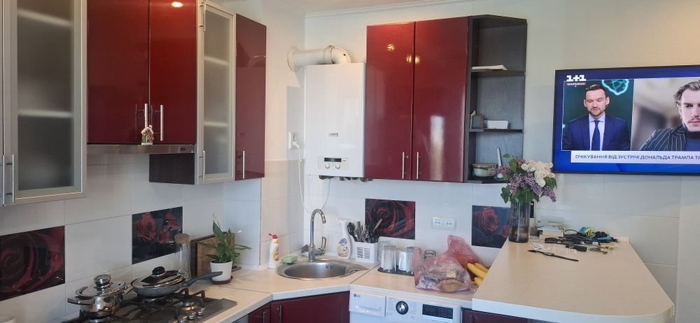 Продам кухню  в хорошому стані