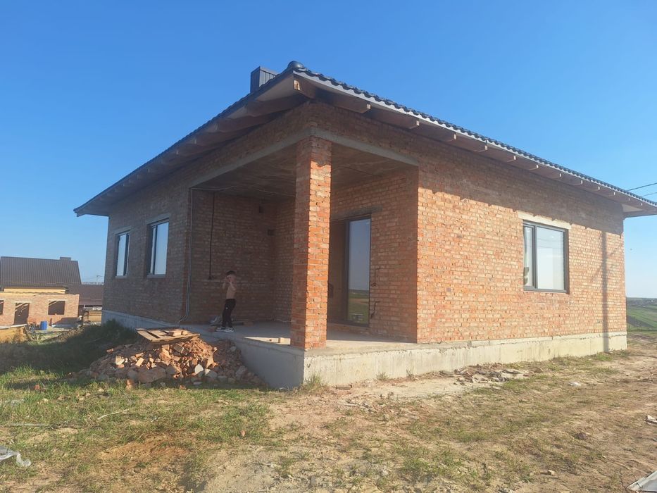 Продаж будинку ,який будували для себе