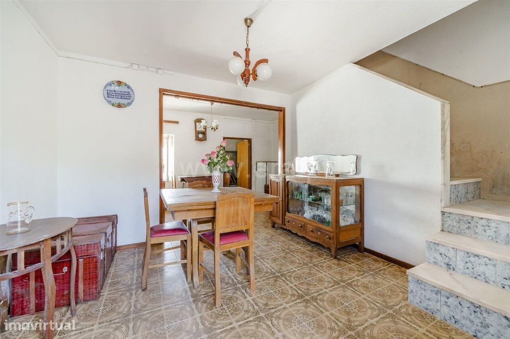 Moradia Geminada T3 / Covilhã, Teixoso