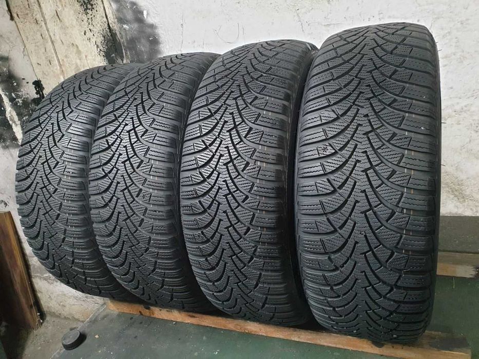 Cztery Opony zimowe 205/55R16 7mm Goodyear UltraGrip 9