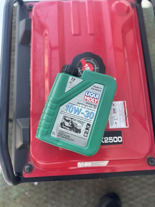 Генератор  VEGA GK2500 чехія AVR