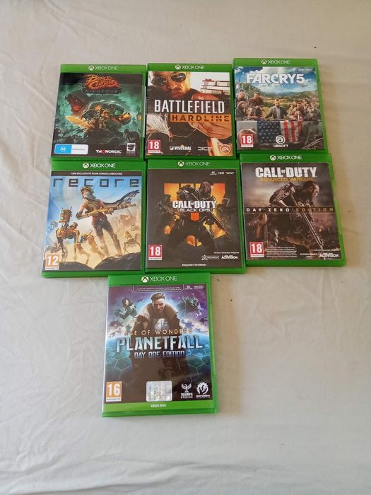 X box one 500 g + 2 comandos+ jogos