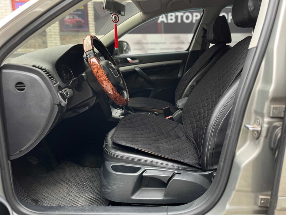 Skoda Octavia 2010 VIN TMBBK41Z6AB151664 фото оголошення 10 з 23