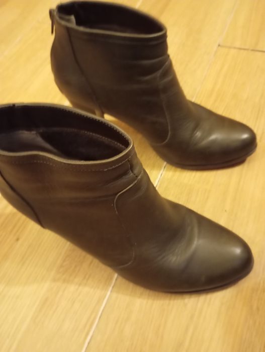 Buty botki oliwkowe 40 lekko ocieplane