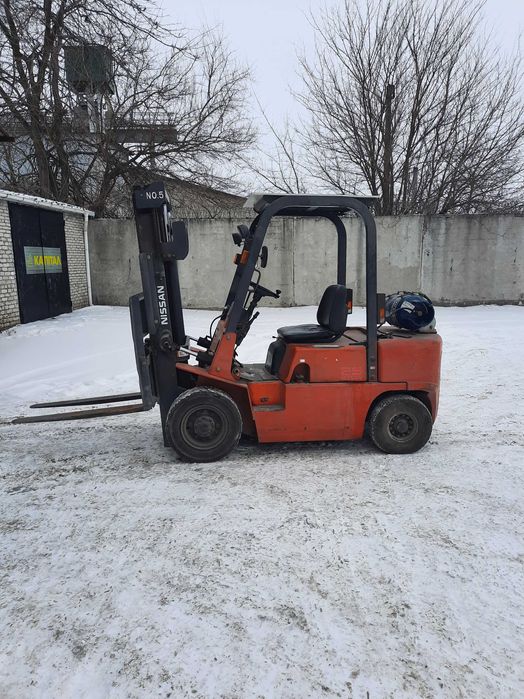 Погрузчик газ бензин 2.5т