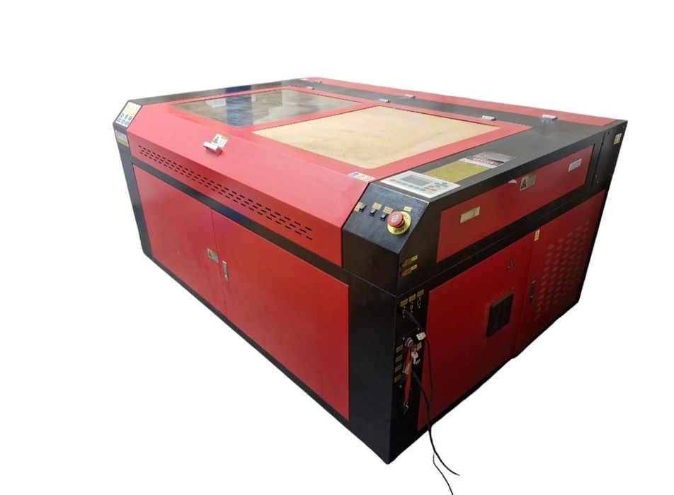 Ploter laserowy CO2