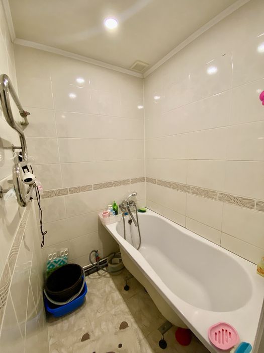 Продам 3-кімнатну квартиру на Ювілейній