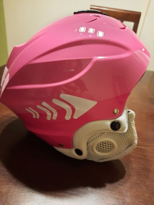 Kask na narty lub  łyżwy