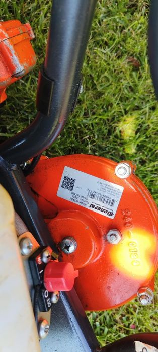 Wiertnica do ziemi słupków gleby General m240h jednoosobowa Honda Suba