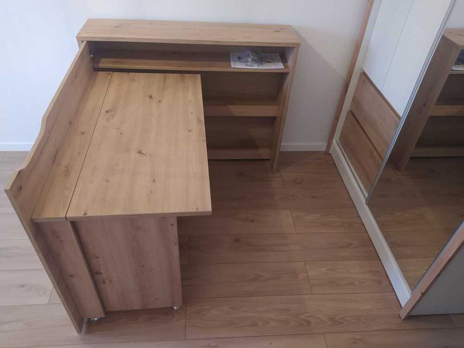 Biurko składane firmy LENART