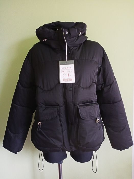 Куртка осінь р. XL чорна