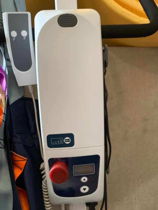 Elevador eléctrico de transferência como novo!