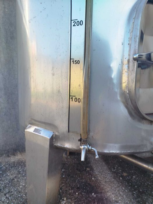 Cuba em inox para vinho 600 litros