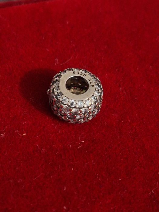 Nowy charms pave - srebro 925