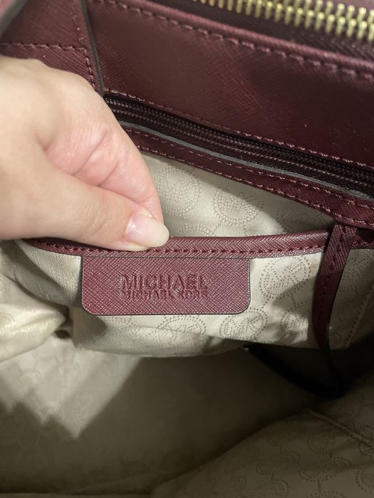 Mala classica  Michael Kors (autentica)