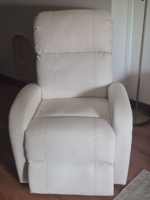 Poltrona Reclinável Elétrica com Massagem