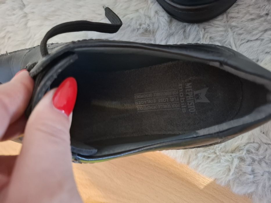 Czarne buty Mephisto