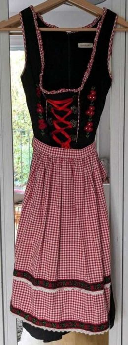 Sukienka bawarska 32