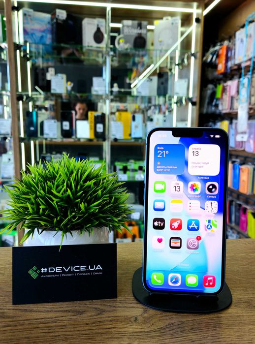 Смартфон iPhone 14 128Gb (АКБ 100%) Neverlock
