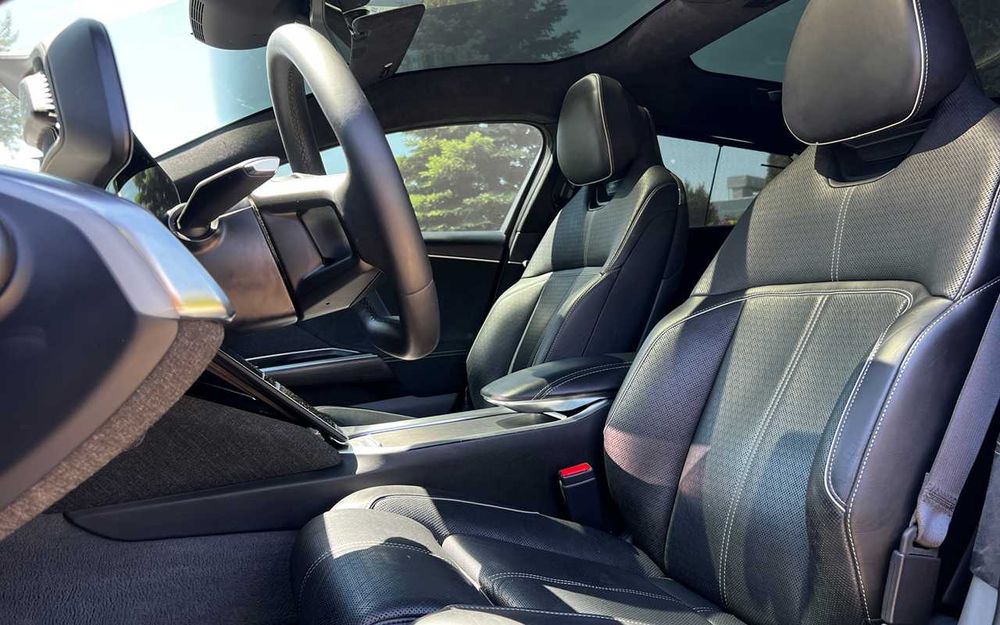 Lucid Air 2022 року