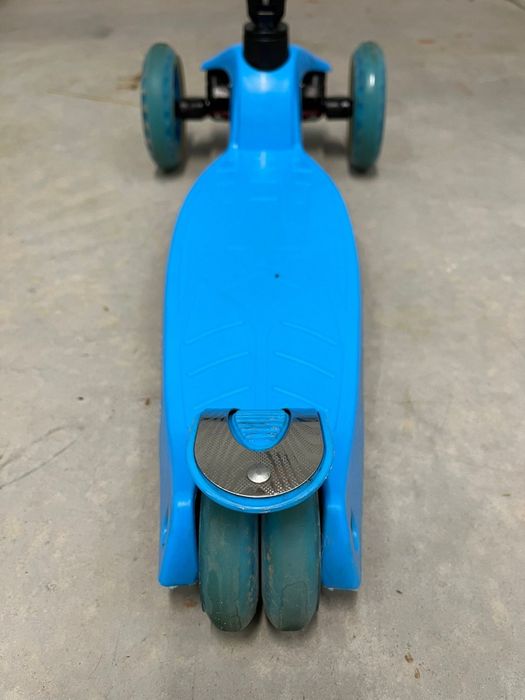 Hulajnoga trojkolowa scooter