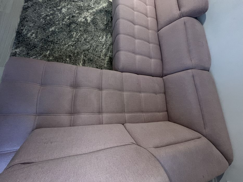 Kanapa narożna wysuwana elektrycznie