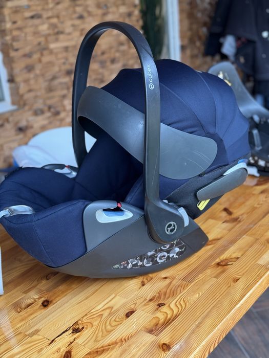 Комплект Автолюлька Cybex Cloud Z i-Size platinum+ база Cybex Base