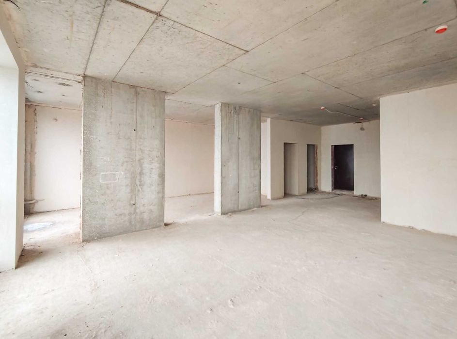 Продаж 4к кв ЖК Royal Tower Роял Тауер Олімпійський Палац Спорту Без%