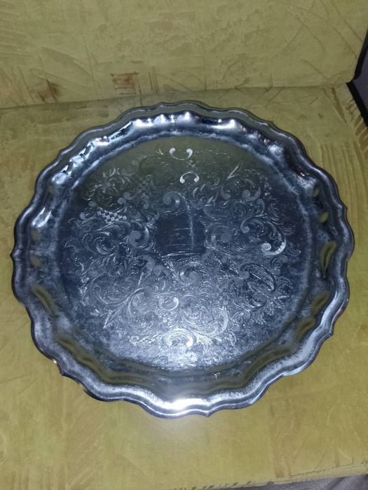 Продам поднос с клеймом 37см