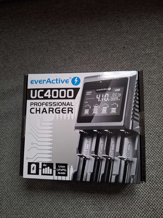 Profesjonalna ładowarka akumulatorów uc4000 ever active