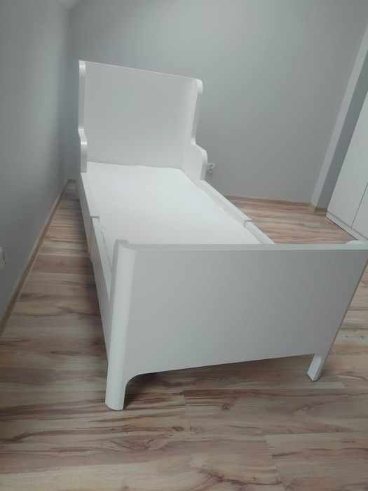 Łóżko Ikea busunge 80x200 rozsuwane stan idealny z materacem tanio