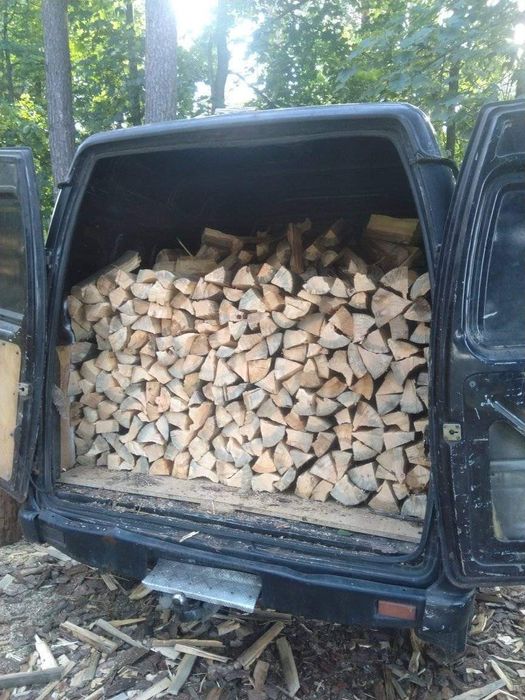 Дрова з доставкою
