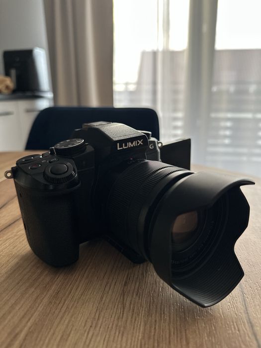 Panasonic Lumix G80 + obiektyw 12-60 – stan idealny, mały przebieg